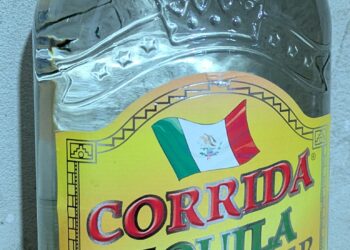 Corrida Tequila Silver 0,7l 38%
